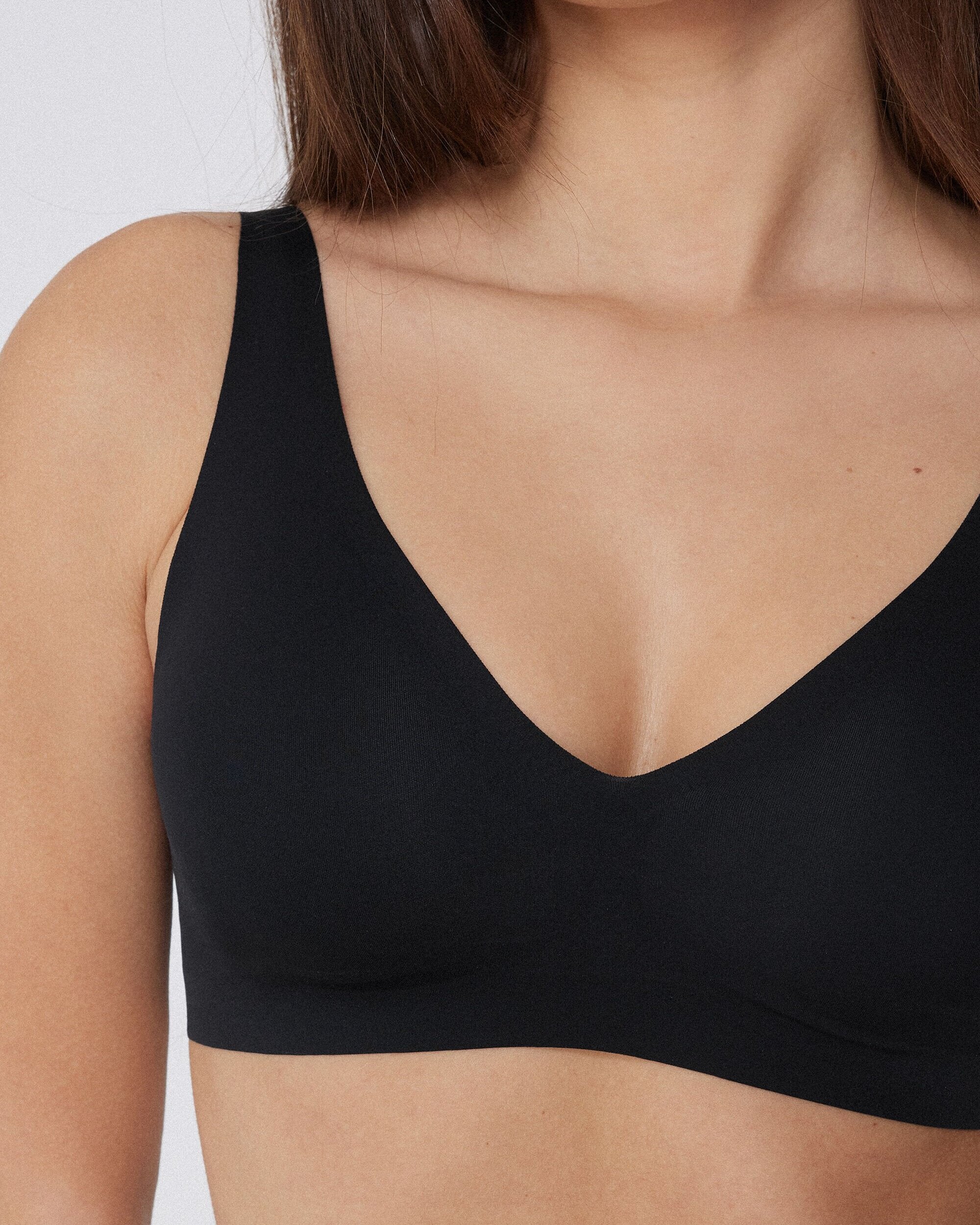 Aira V Bra Black