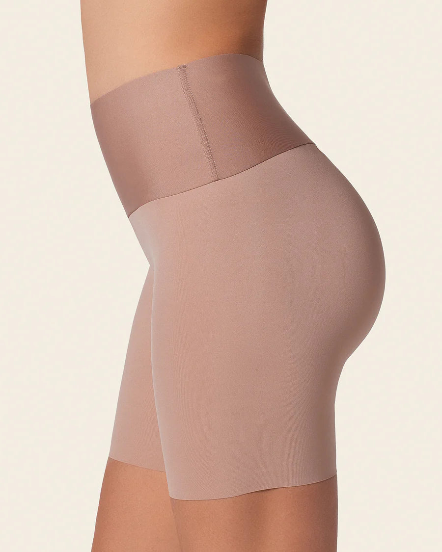 Aira Shorts Brown